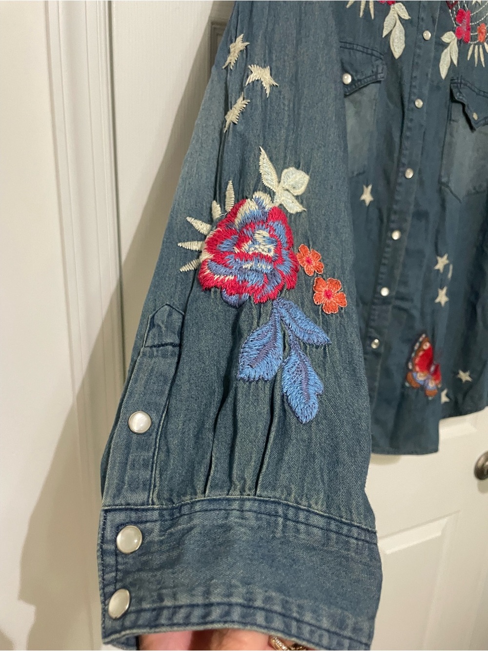 Johnny Was Workshop Mika Denim Pocket Shirt - Size XL - Picture 3 of 7